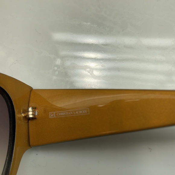 Christian LaCroix Sunglasses
Rate! Vintage - Picture 5 of 6